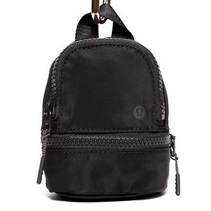 HP🎉NWT LULULEMON BACKPACK NANO